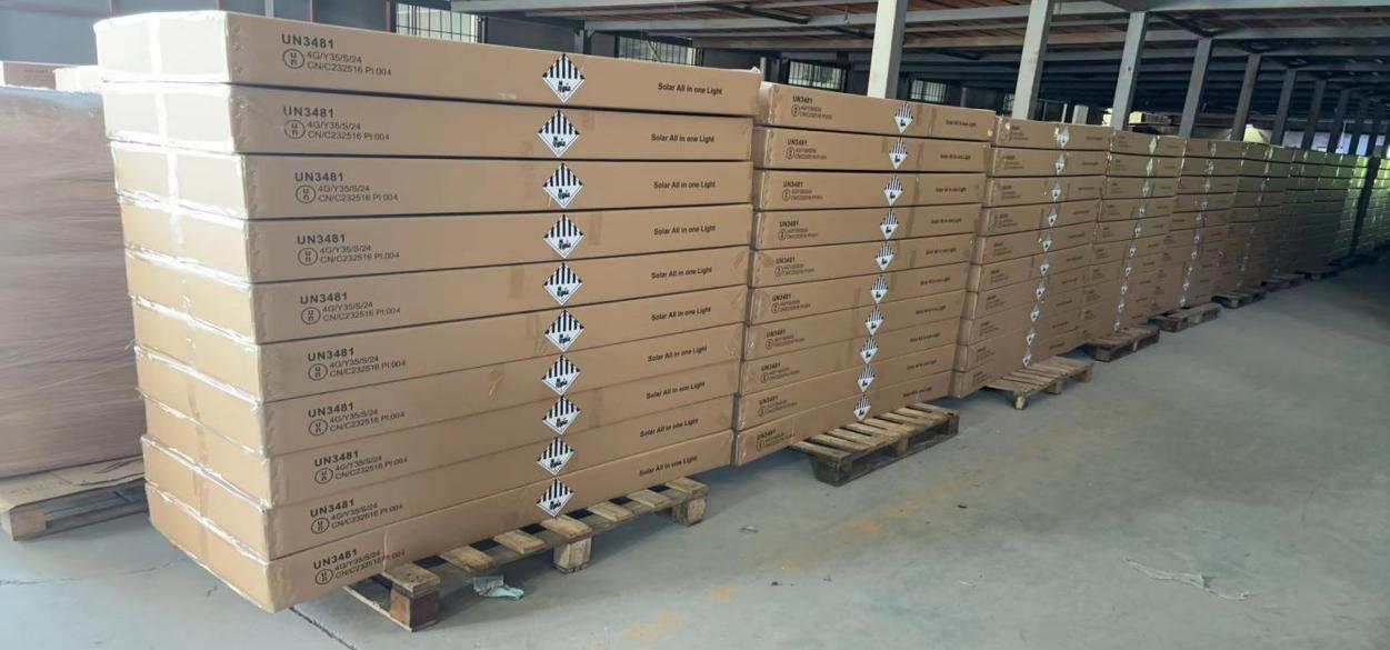 product-1251-585 product-1251-585